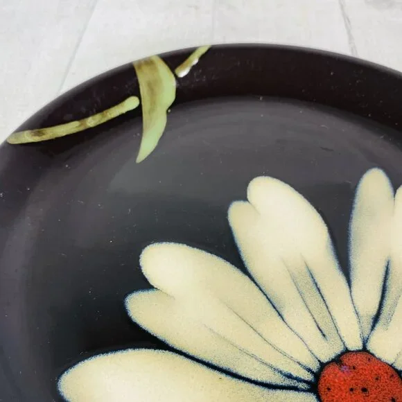 Mikasa Gourmet Basics BLOSSOM BLACK Cream Flower Stoneware Salad Plates Set of 4 - Picture 14 of 16